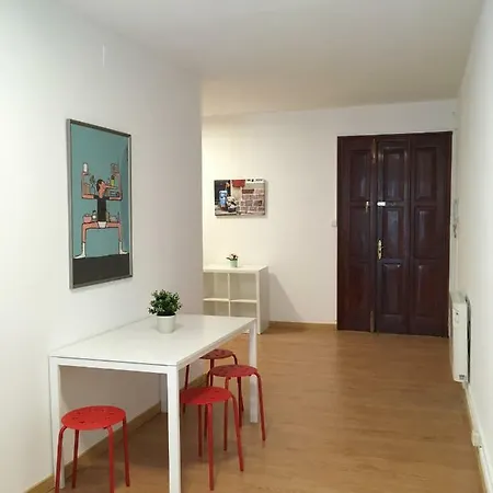 Apto. En Plaza De Cervantes Apartamento Santiago de Compostela